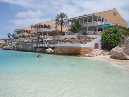 Geheel rechts, villa nr 6